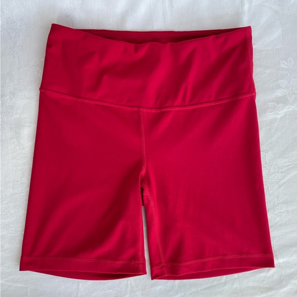 Yogalicious Lux Biker Shorts Womens Medium Red Yoga Gym Stretch Athletic - Picture 1 of 5